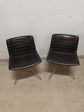 Sæt med 2 brune vintage loungestole med kromstel – 55 × 54 × 76 cm
