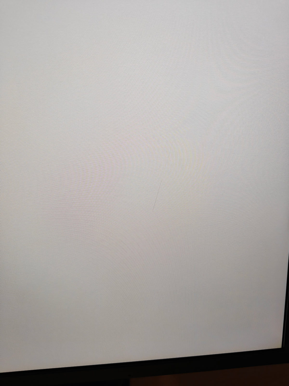 Samsung F24T400FHR 24" Full HD IPS-skærm – HDMI/VGA – med fod – brugsspor