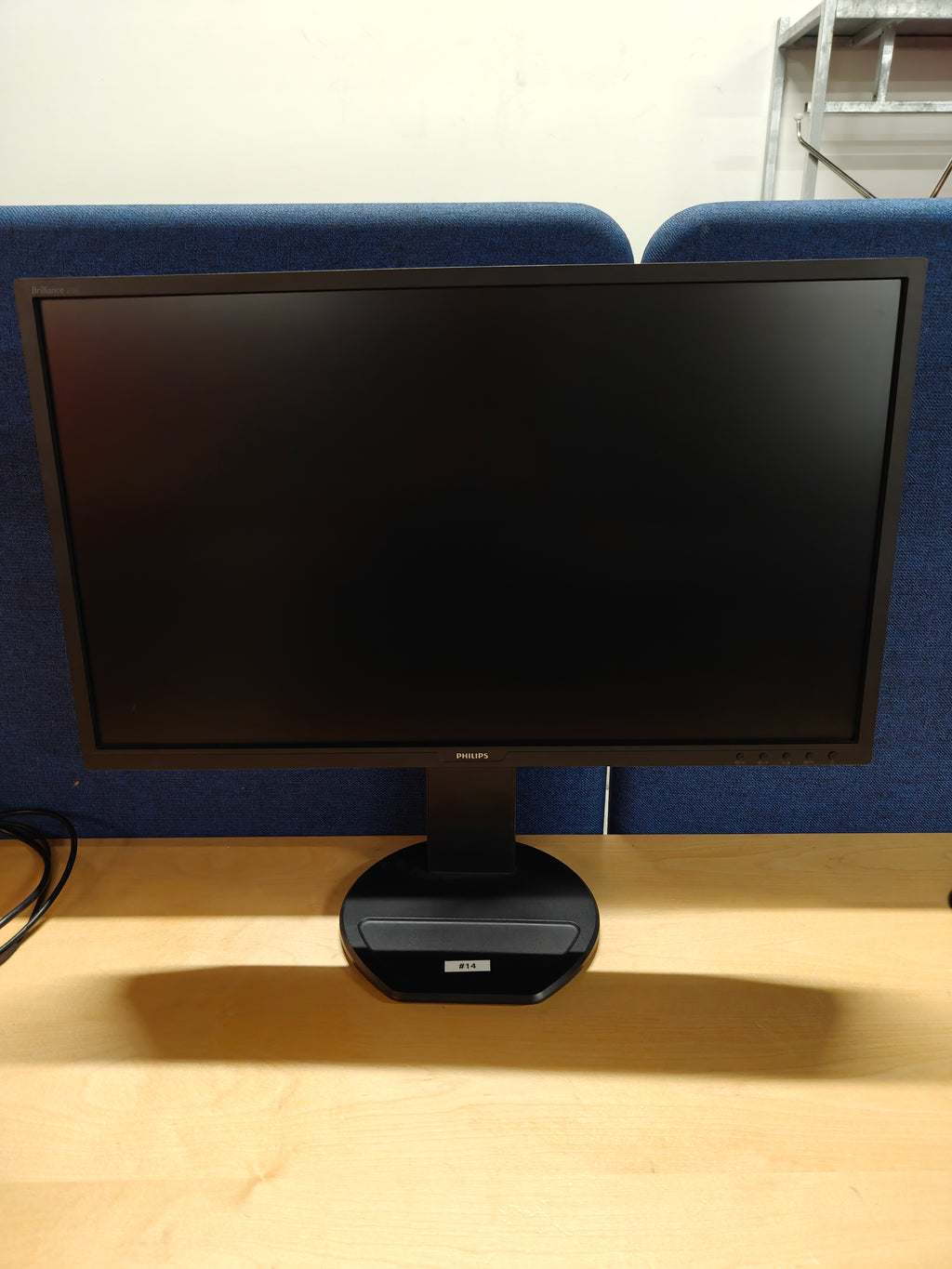 Philips Brilliance 272B8QJEB 27" QHD IPS-skærm – HDMI/DisplayPort/DVI – justerbar fod